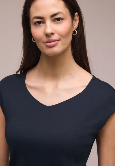 Ärmelloses Shirt mit Diamantausschnitt shadowed navy