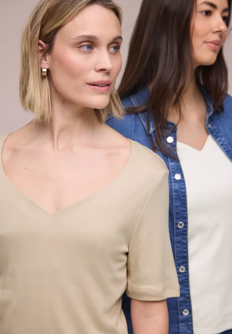 T-Shirts mit Herzausschnitt im 2er-Pack off white/cotton beige T-Shirts mit Herzausschnitt im 2er-Pack off white/cotton beige