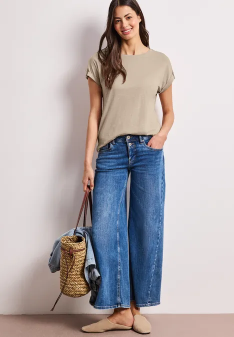 T-shirt à col rond avec détails de boutons cotton beige T-shirt à col rond avec détails de boutons cotton beige