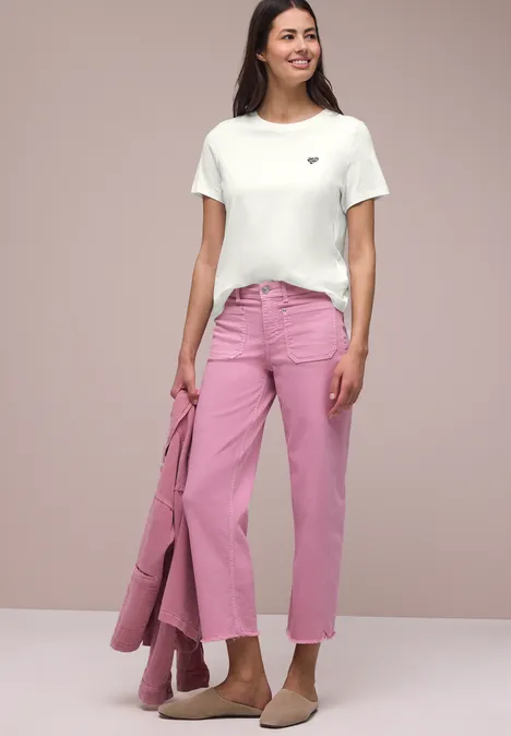 T-Shirt mit Rundhals und Herzdetail off white