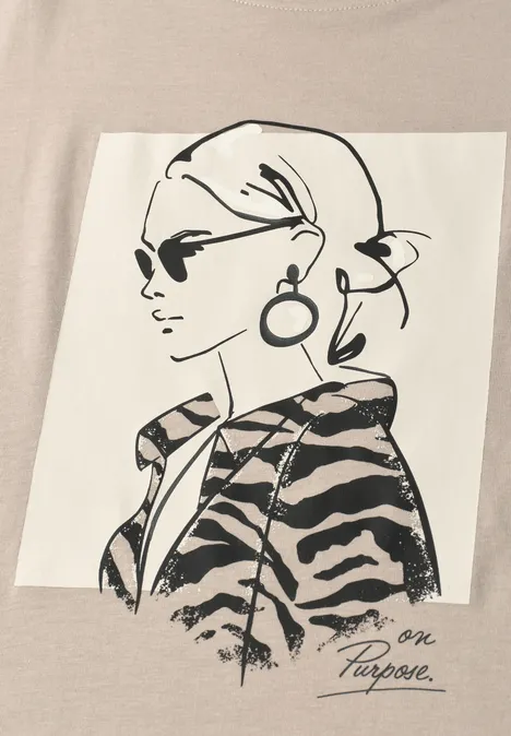 Dropped Shoulder Shirt mit Print clay sand Dropped Shoulder Shirt mit Print clay sand