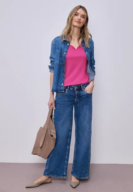 T-shirt à manches courtes avec encolure en cœur magenta dream