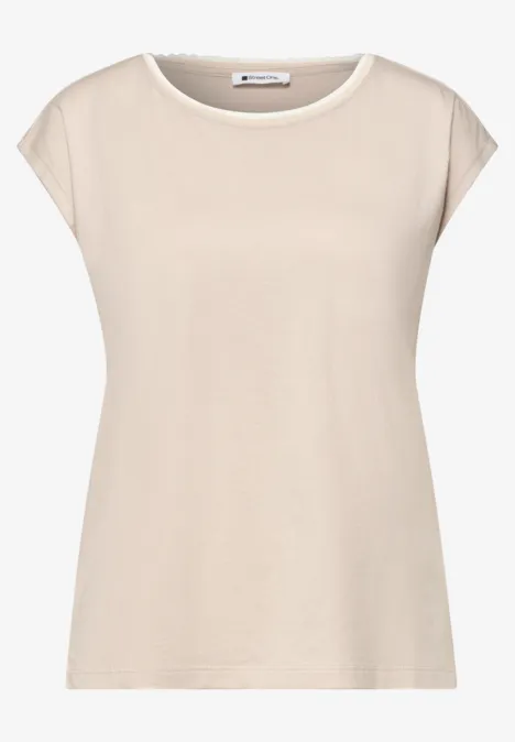 Effen beige dames T-shirt met ronde hals en korte mouwen.