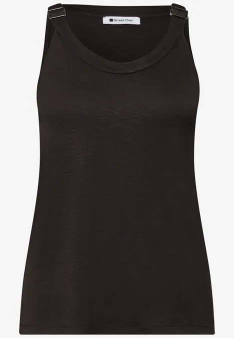 Een effen zwart mouwloos topje met ronde hals.