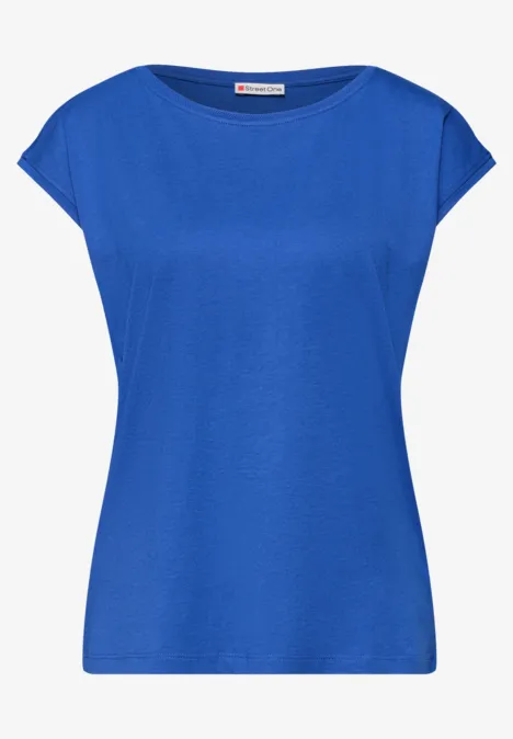 Eenvoudig helderblauw dames-T-shirt met korte mouwen en ronde hals.