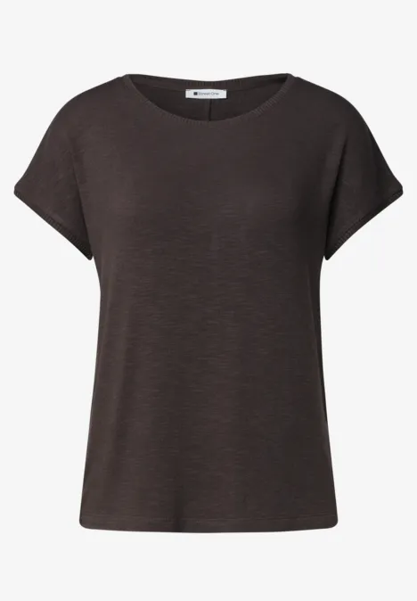 Chemise dropped shoulder à col rond espresso brown T-shirt marron foncé à manches courtes et encolure ronde, coupe simple et décontractée.