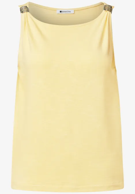 Top mit U-Boot-Ausschnitt und Schulterdetail soft yellow Ärmelloses Damen-Top in hellem Gelb mit dekorativen Ketten-Details an den Schultern.