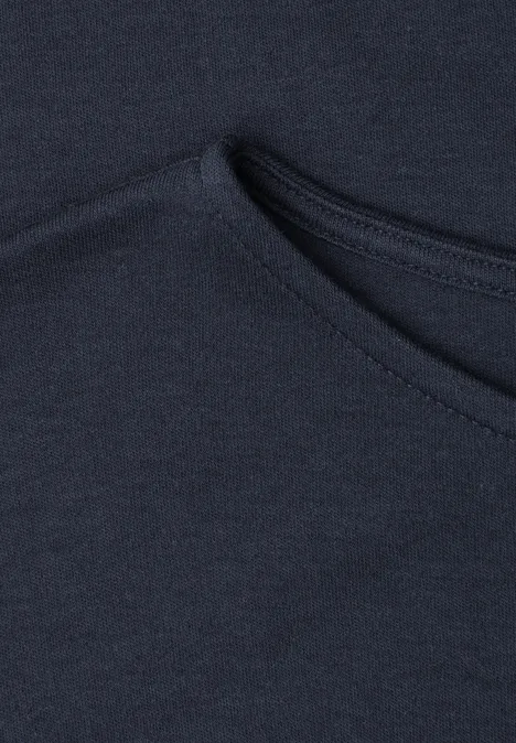 Basic Shirt met boothals en elastische zoom darkest blue Donkerblauwe stof met afgeronde zak