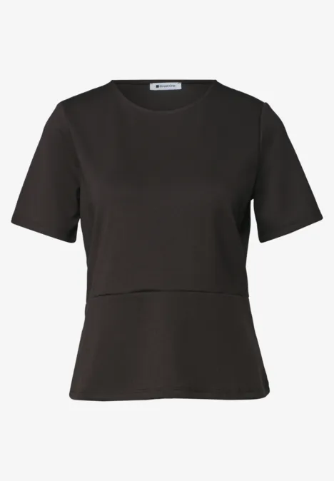 T-Shirt mit Rundhals und Volant-Detail black coffee Schwarzes, kurzärmeliges Damenoberteil mit leicht taillierter Passform und dezenter Taillennaht.