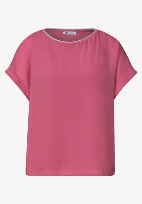 2-in-1 Shirt aus Chiffon mit Boat Neck blush berry Rosa Bluse mit kurzen Ärmeln, rundem Ausschnitt und lockerem Schnitt.