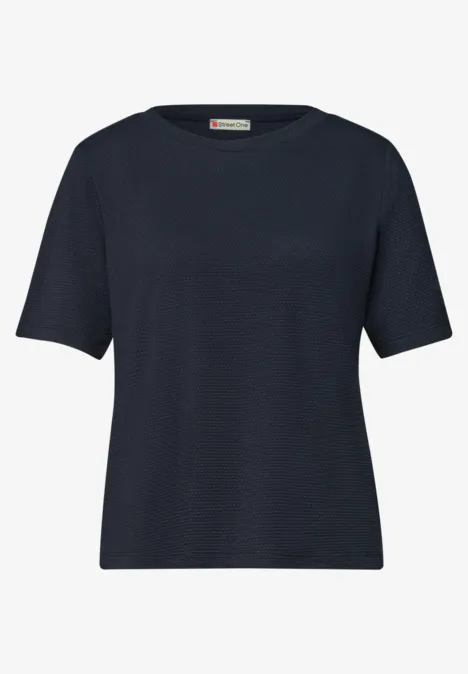 Effen donkerblauw T-shirt met korte mouwen en ronde hals.