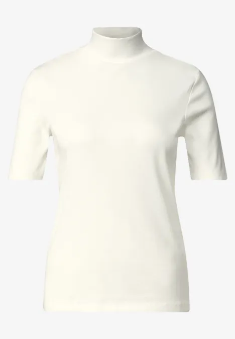 T-Shirt mit Turtle Neck in Rippstruktur off white Weißes Kurzarm-T-Shirt mit Stehkragen