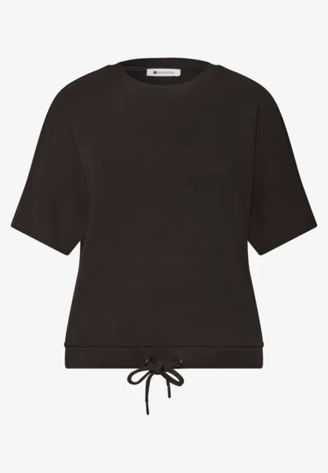 Zwart T-shirt met ronde hals, korte mouwen en trekkoord in de zoom.