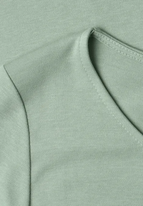 3/4-Arm Shirt mit U-Boot-Ausschnitt eucalyptus green Helles grün meliertes T-Shirt mit Rundhalsausschnitt und feinem Baumwollstoff.
