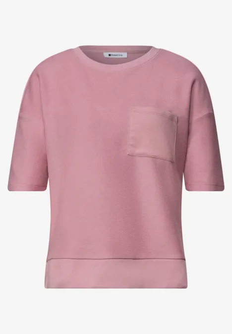 Shirt met ronde hals en structuur vintage blush Lichtroze shirt met korte mouwen en een losse pasvorm, voorzien van een borstzakje.