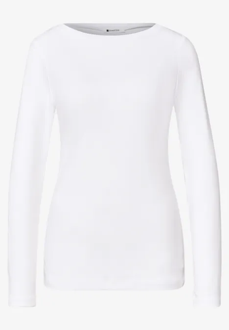 T-shirt à manches longues et col bateau White T-shirt blanc uni à manches longues pour femme sur fond blanc