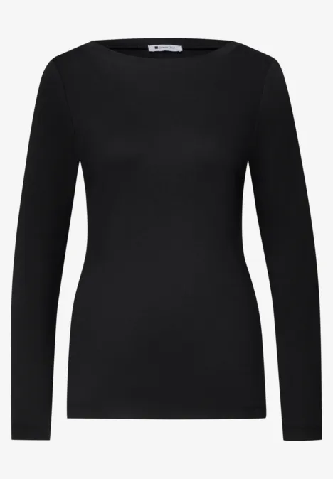 Schwarzes, schlichtes Langarmshirt mit U-Boot-Ausschnitt und schmaler Passform.