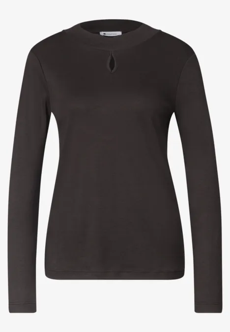 Shirt mit Turtle Neck und Schlitzdetail black coffee Schwarzes Langarmshirt mit rundem Ausschnitt und kleinem Tropfenschlitz