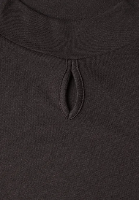 Shirt mit Turtle Neck und Schlitzdetail black coffee Dunkelbraunes Oberteil mit kleinem tropfenförmigem Ausschnitt am Halsausschnitt.