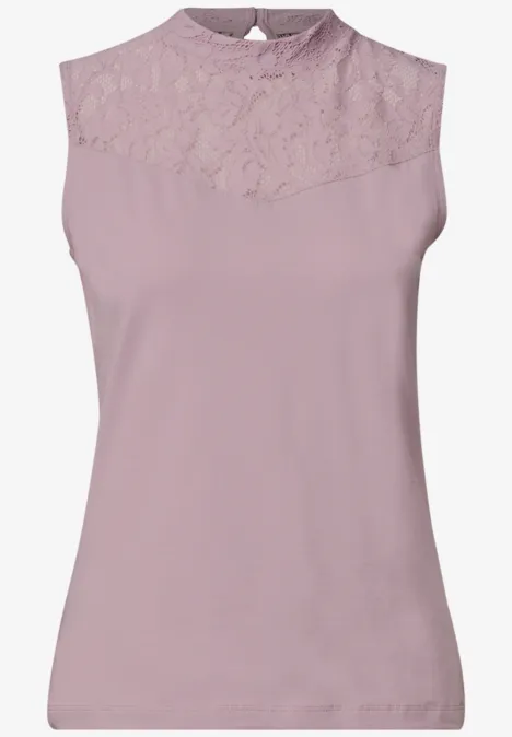Top mit Rundhals und Spitze quiet rose Ärmelloses, hellviolettes Top mit hohem Rundhals und feinem Spitzeneinsatz im oberen Bereich.