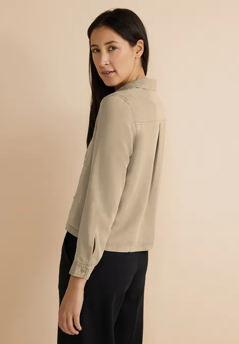 Hemdbluse in washed Look cool ivory