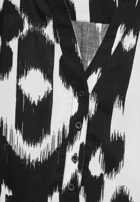 Bluse mit grafischem Print Black Bluse mit grafischem Print Black