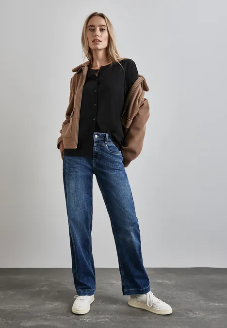 Strukturbluse mit Stickerei Black