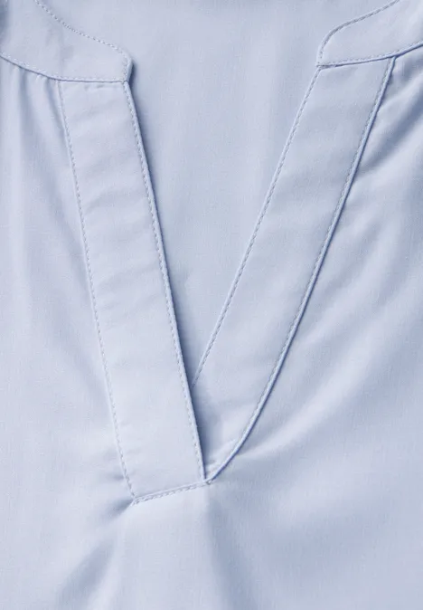 Bluse in Unifarbe brilliant blue