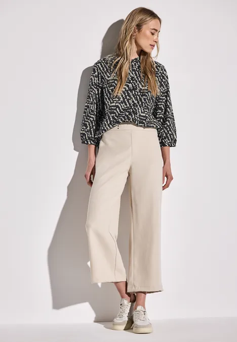 Print-Bluse mit Rüschen Black