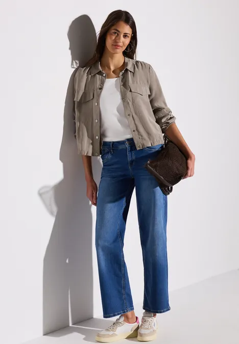 Chemisier avec poches sur la poitrine stone brown