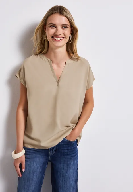 Split Neck Bluse in Unifarbe coastal beige