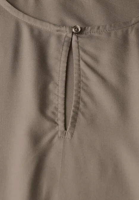 Rundhalsbluse mit Cut-Out bark brown