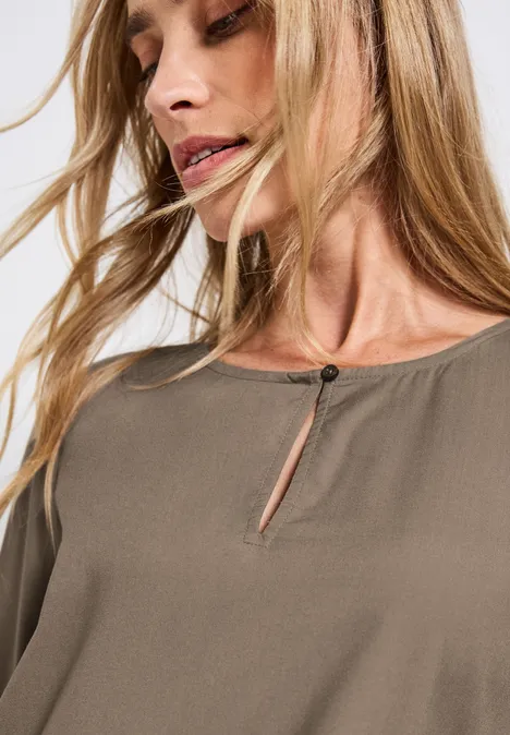 Rundhalsbluse mit Cut-Out bark brown
