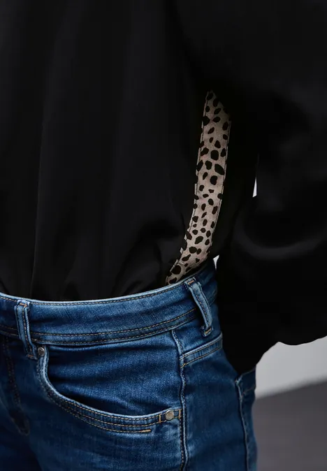 Hemdbluse mit Leo-Details Black