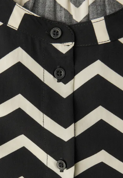 Bluse mit Zick-Zack-Muster Black Bluse mit Zick-Zack-Muster Black