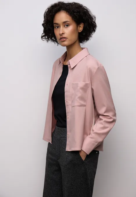 Gemêleerde blouse met tape powder pink mel. Gemêleerde blouse met tape powder pink mel.