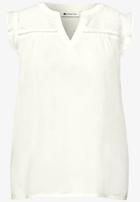 Blousetop met gespleten hals en shiffley-details off white