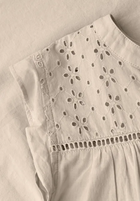 Bluzka z dekoltem typu split neck i detalami w stylu shiffley clay sand