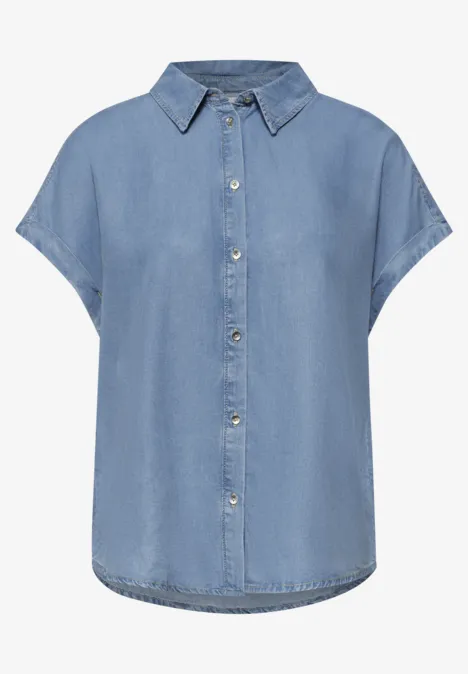 Blouse met overhangende schouders in denimlook Light Blue soft wash Lichtblauw denim overhemd met korte mouwen, kraag en doorlopende knopenrij.