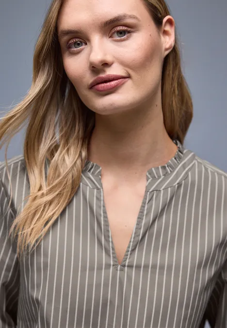 Bluse mit Rüschen light terra mocha Bluse mit Rüschen light terra mocha