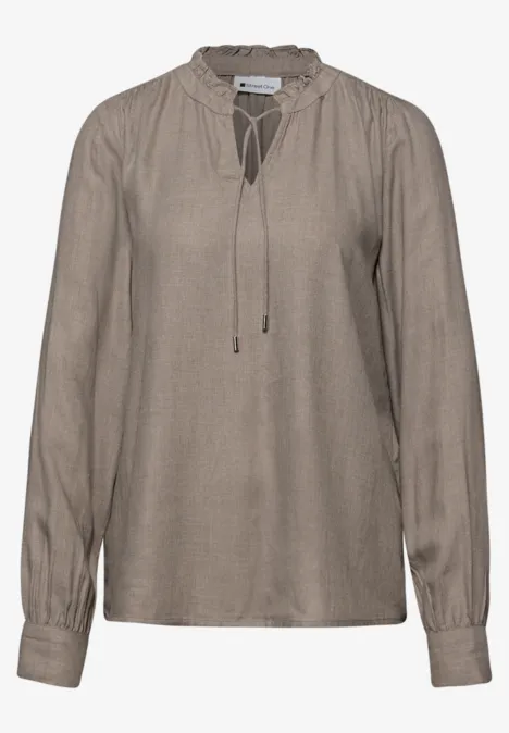 Bluzka koszulowa z falbanką light terra mocha mel.