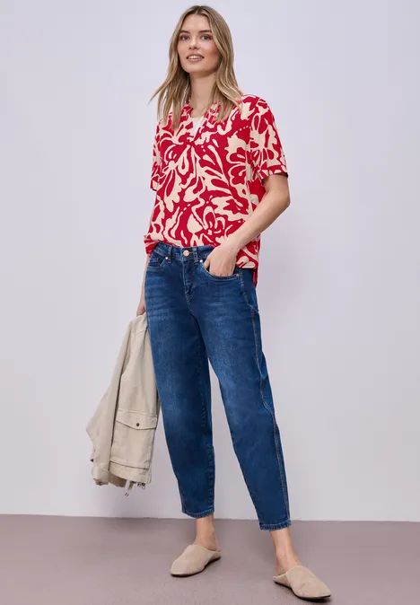 Kurzarm Bluse mit floralem Muster salsa red