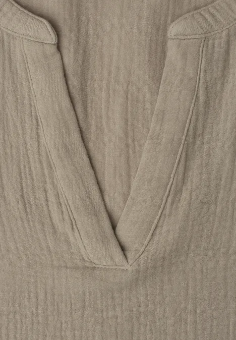 Blouse à manches courtes en qualité mousseline timeless beige