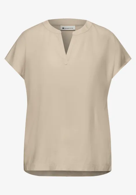 Blouse met losse schouders en gespleten hals cotton beige
