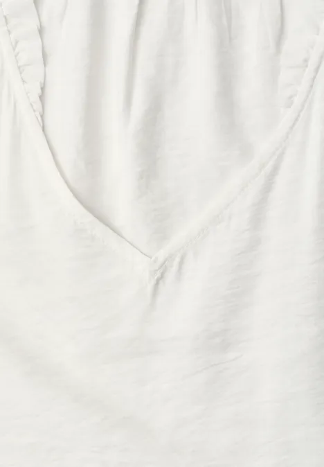 Weißes Damen-Top mit V-Ausschnitt und feinen Trägern, weiche, leichte Stoffqualität.
