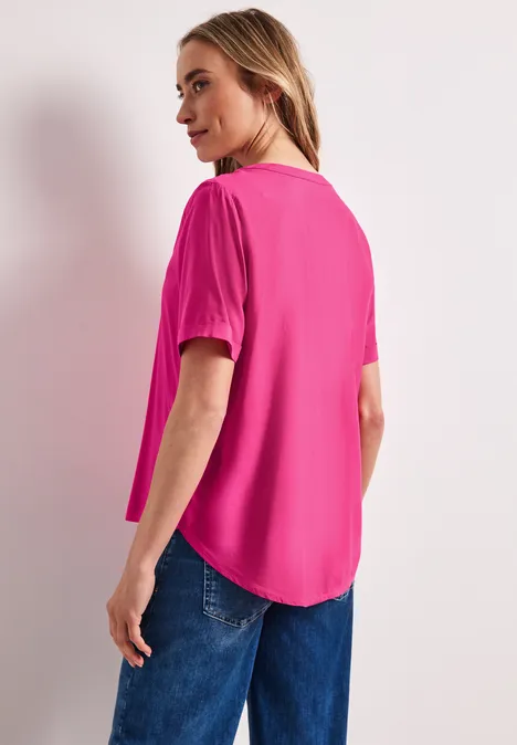 Blouse à manches courtes avec col fendu en couleur unie magenta dream
