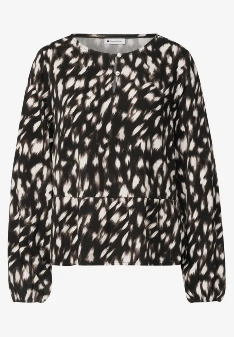 Chemisier à manches longues avec volant et imprimé cerf Black Schwarze Bluse mit weißem abstrakten Muster, langärmlig und locker geschnitten.