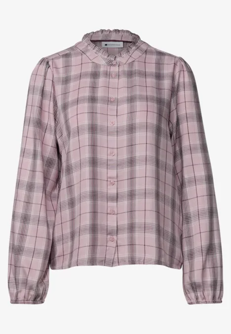 Rosa karierte Bluse mit Knopfleiste, klassischem Kragen und langen Ärmeln.
