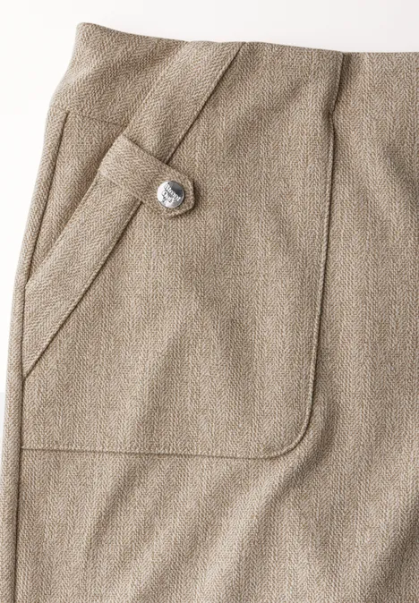 Jupe longueur genou sheer beige mel.