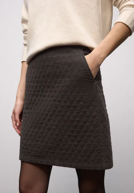 Spódnica z pikowanym wzorem darkest brown